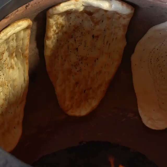 DAY 2 DAY HALAL RESTAURANT photo 2