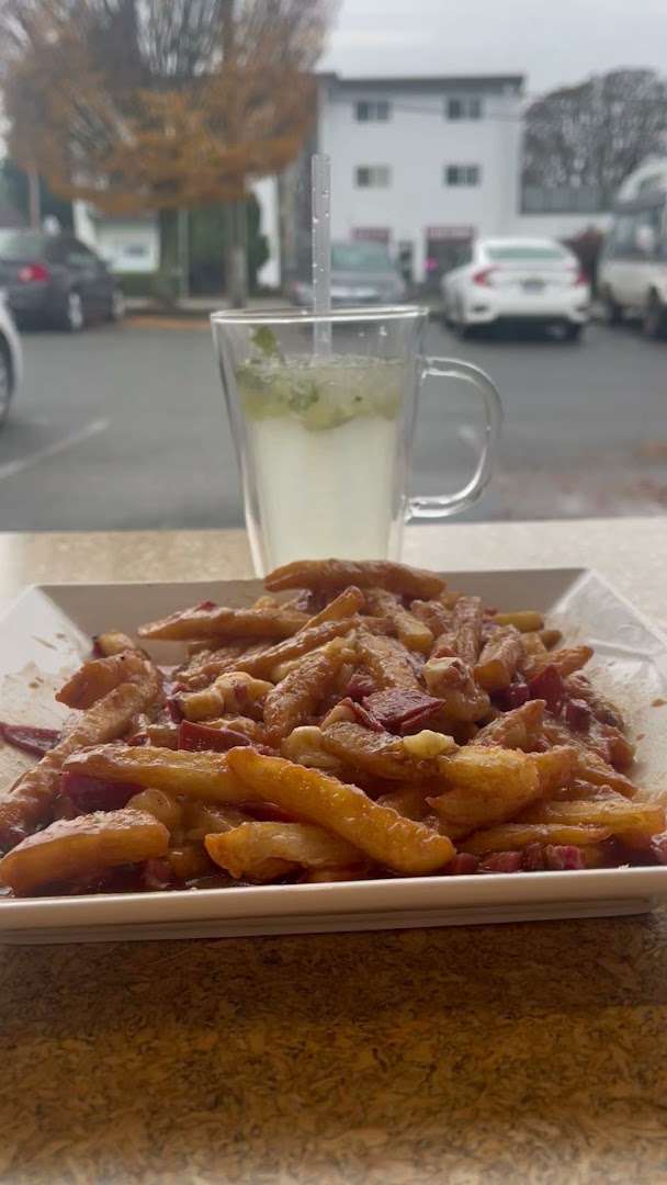 Cut The Crust by Mona photo 2