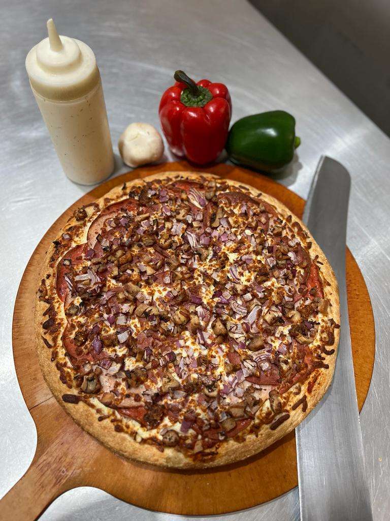 786 pizza and chicken photo 2