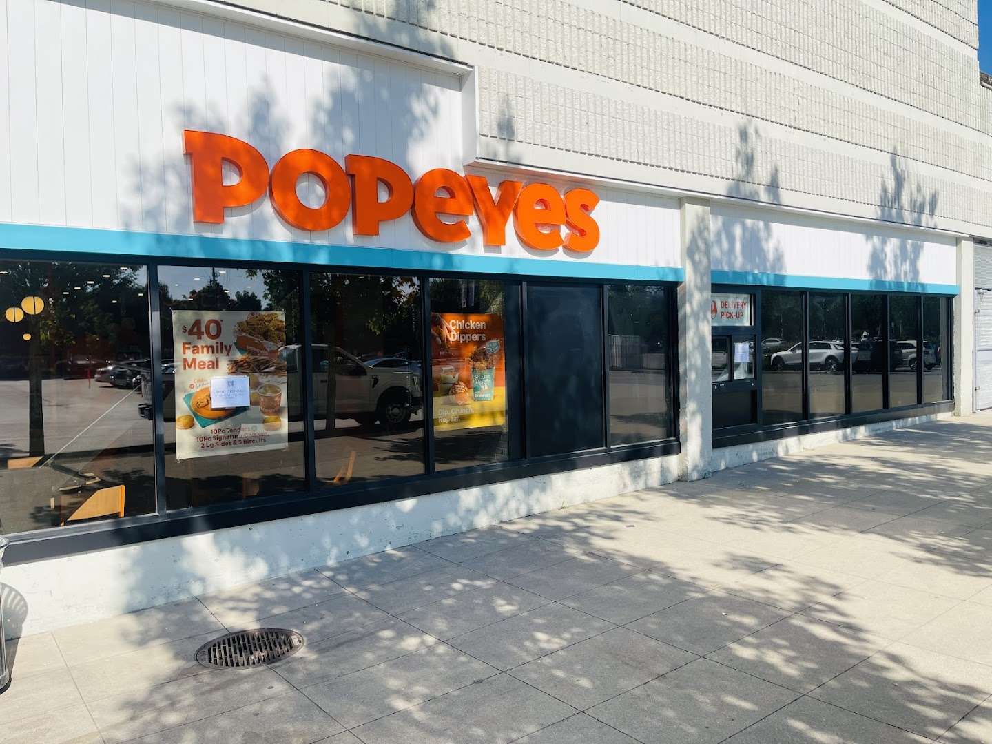 Popeyes Louisiana Kitchen photo 1